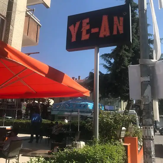 Ye-An Pide