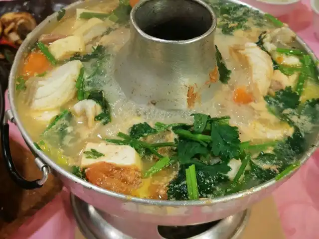 Rue Ee Teochew Fish Pot Food Photo 4