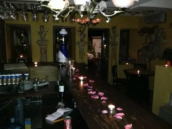 Marbella Cafe Restaurant'nin yemek ve ambiyans fotoğrafları 42