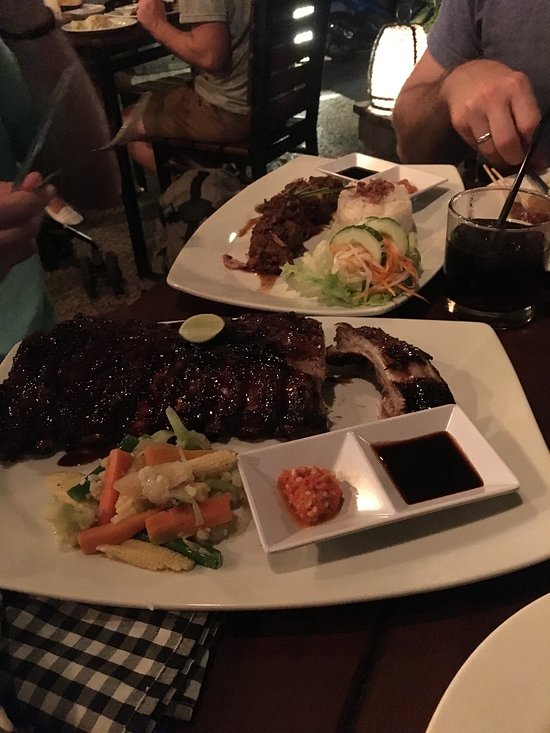 Mr. Bob Bar and Grill Nusa Dua terdekat Restoran dan Tempat Makan