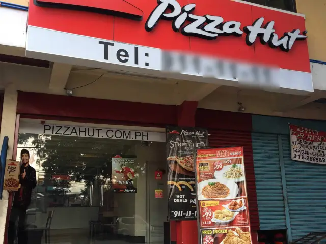 Pizza Hut Food Photo 3