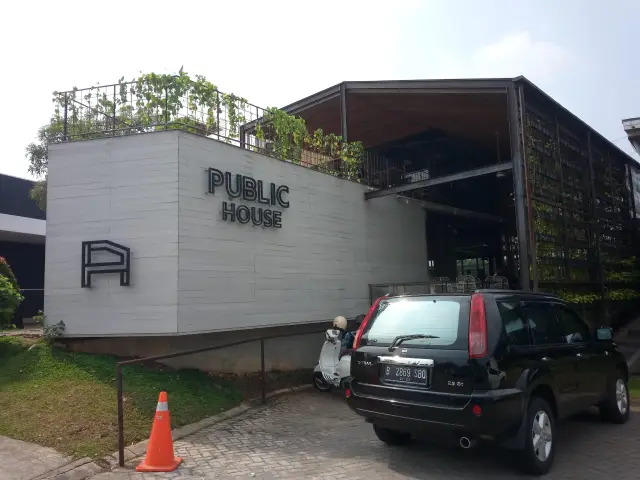 Gambar Makanan Public House 8