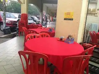 鴻運海鮮飯店 Restoran Home Wan