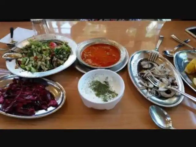 Kelebek paça Beyran Kebap Salonu'nin yemek ve ambiyans fotoğrafları 1