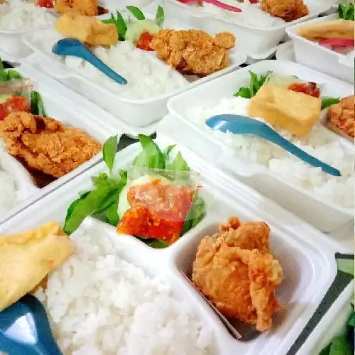 Gambar Makanan Warung Mbok Yem, Karangploso 2