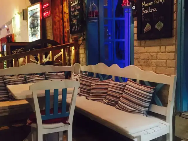 Dedikodu Garden Coffee House'nin yemek ve ambiyans fotoğrafları 2