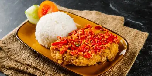 Nyak Fried Chicken, Darat