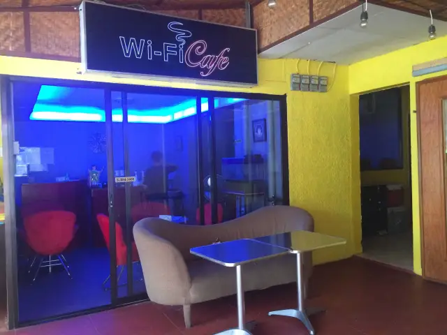 Wi-Fi Cafe Food Photo 2