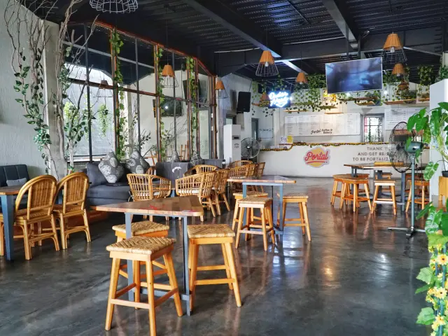 Gambar Makanan Portal Coffee & Eatery 16