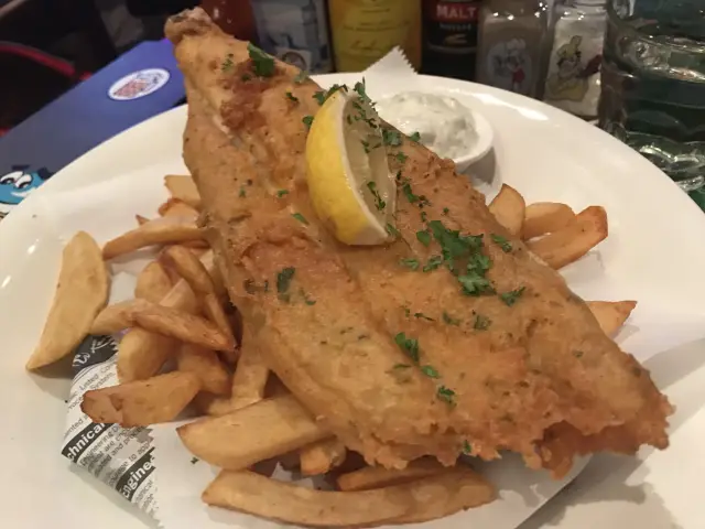 Magnificent Fish & Chips Food Photo 14