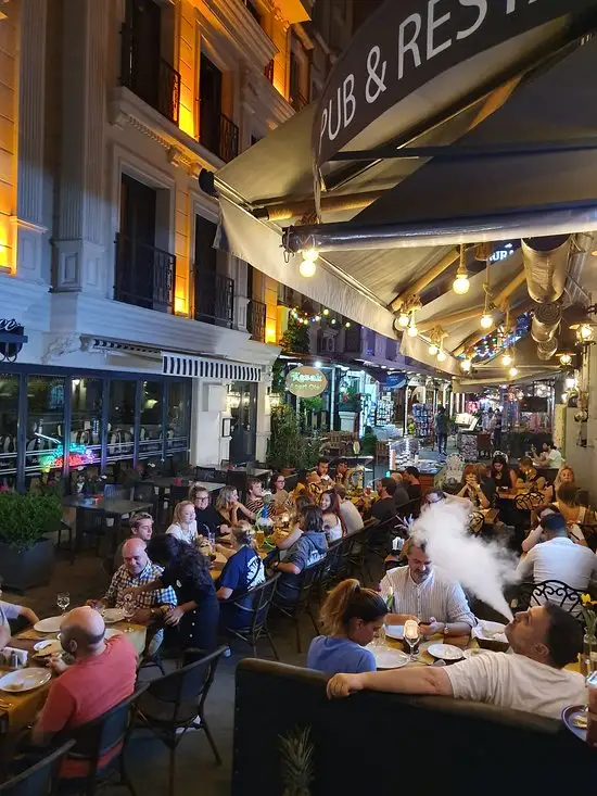 Salute Pub & Restaurant'nin yemek ve ambiyans fotoğrafları 28