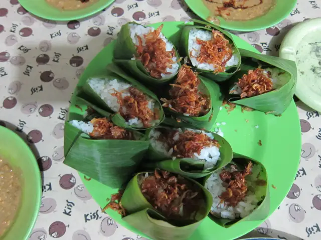 Gambar Makanan Nasi Uduk Kebon Kacang Kakek H. Suryadi 7