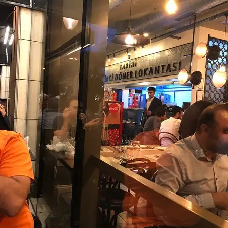 Tarihi Demirci Döner Lokantası'nin yemek ve ambiyans fotoğrafları 2