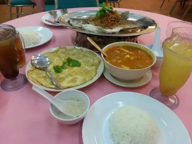 Restoran Mohd Adnan Lee Food Photo 2