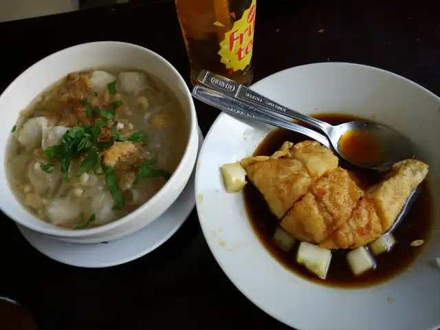 Gambar Makanan Pempek Ny Kamto 2