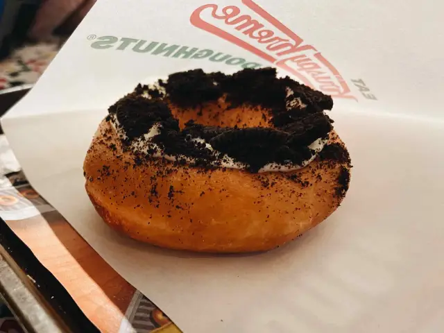 Gambar Makanan Krispy Kreme 8