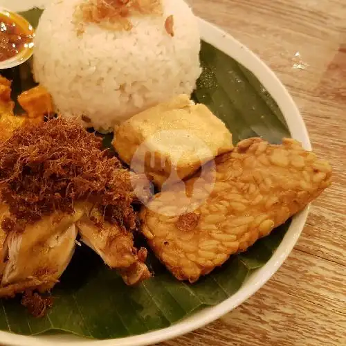 Gambar Makanan Ayam Gepuk Mbu, Pancoran/Pancoran 12