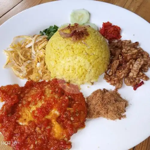 Gambar Makanan Dapoer Nasi Kuning Yu Nanik  4