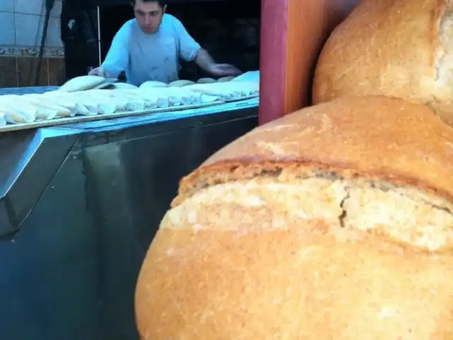 Totos Ekmek ve Unlu Mamulleri'nin yemek ve ambiyans fotoğrafları 2