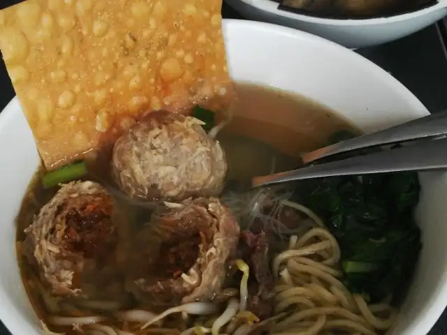 Gambar Makanan Baso Mie Kopi (BMK) 13