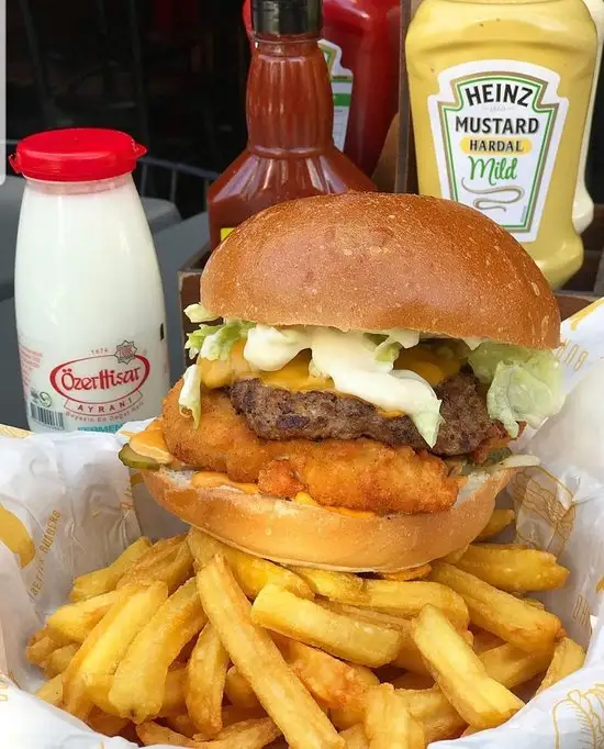 Burgerdinho'nin yemek ve ambiyans fotoğrafları 11