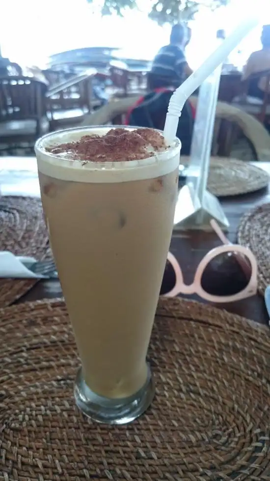 Gambar Makanan Rosetta Illy Coffee 7