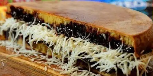 Martabak Artomoro 99, Setu