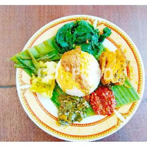 Gambar Makanan Warung Hema Masakan Padang, By Pass Ngurah Rai 7