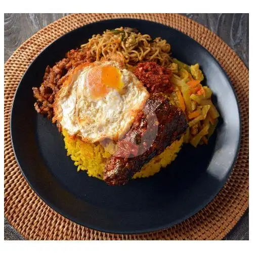 Gambar Makanan Nasi Kuning Gema Rasa BTP, Tamalanrea 12