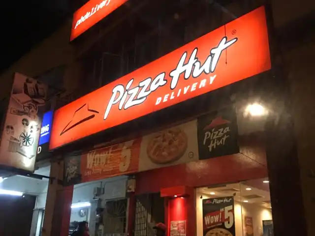 PHD Pizza Hut Delivery Food Photo 3