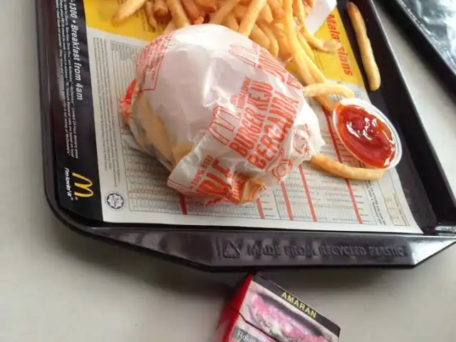 McDonald's / McCafé Food Photo 12