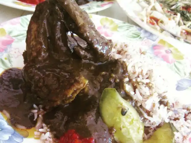 Kak Mah Nasi Kerabu Food Photo 2