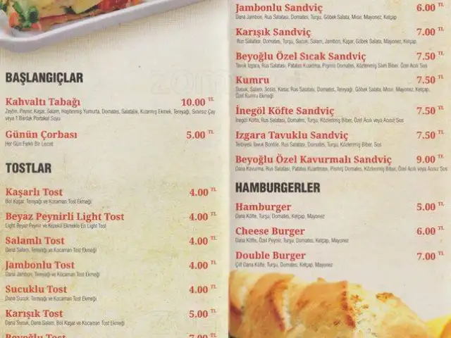 Beyoğlu Sandviç'nin yemek ve ambiyans fotoğrafları 1