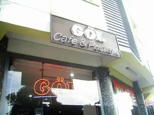 Göl Cafe &amp; Pastane