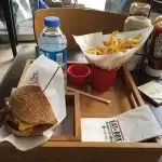 Eat Box Burgers & More'nin yemek ve ambiyans fotoğrafları 2