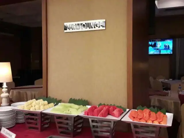 Gambar Makanan Zuri Lounge - Grand Zuri Hotel 9