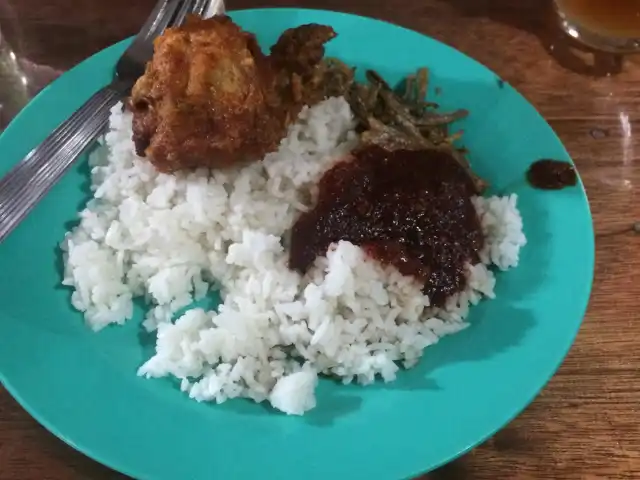 Kedai nasi lemak kg.darat Food Photo 11