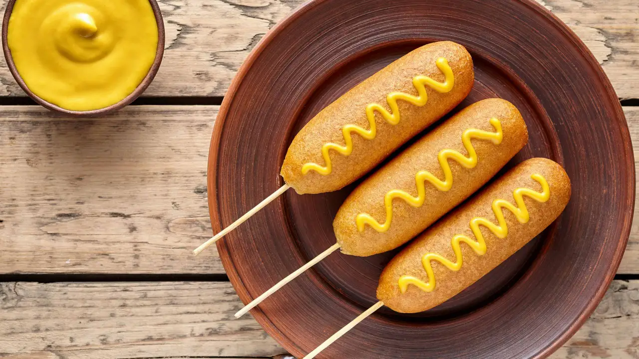 Mama Fiyka Corndog Street Cheese