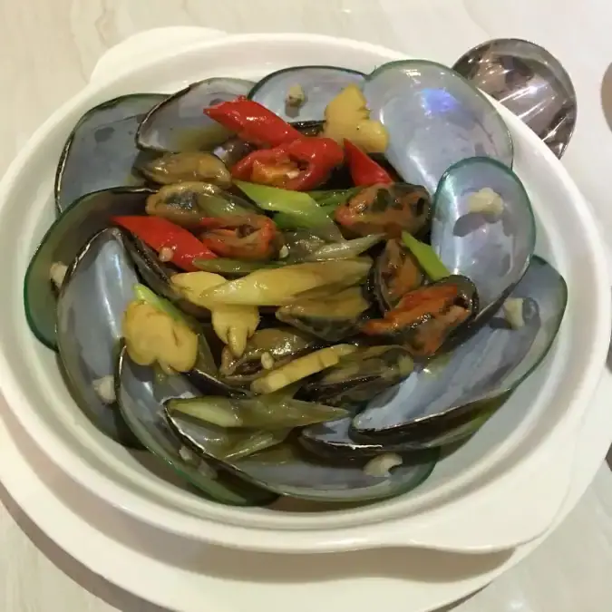 Trimaran Seafood