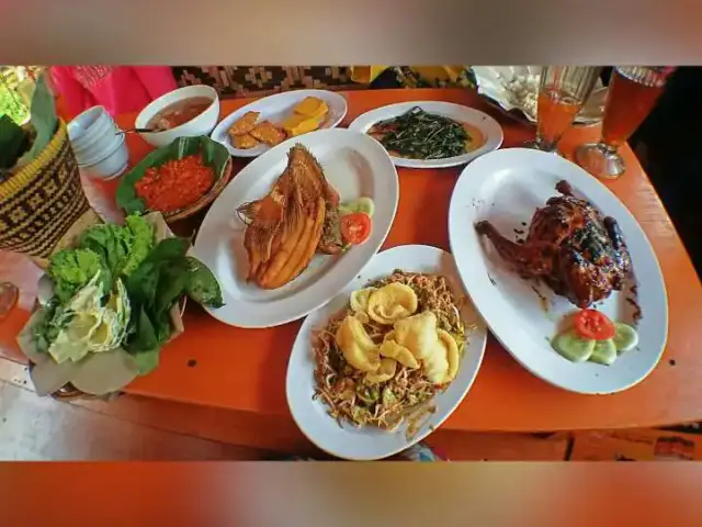 Gambar Makanan Cucurak Warung Sunda 16