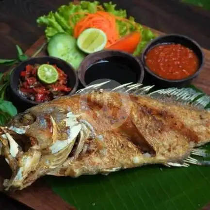 Gambar Makanan Ikan Bakar Mom S Soya, Simpang Bakaran Batu 9