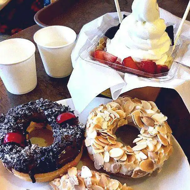 J.CO Donuts & Coffee Food Photo 4