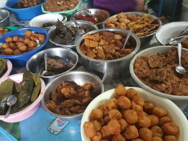 Gambar Makanan Nasi Jamblang Sumarni 17