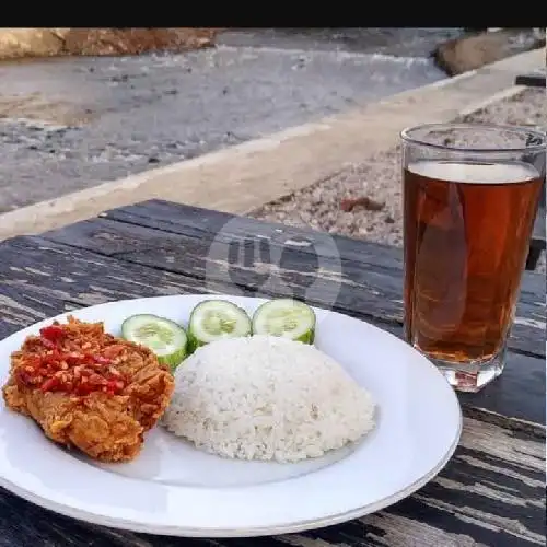 Gambar Makanan Warung Makan Bu Rini, Sinduadi 4