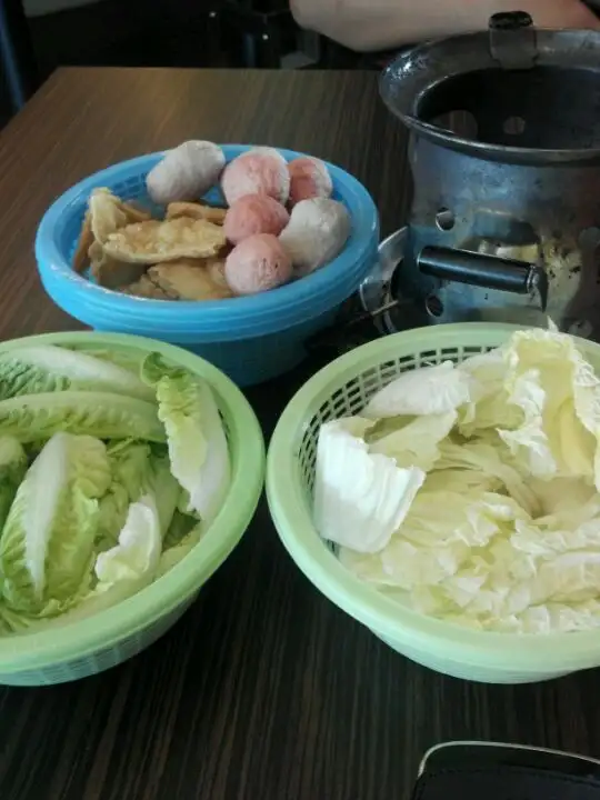 Chicken Hot Pot Food Photo 7