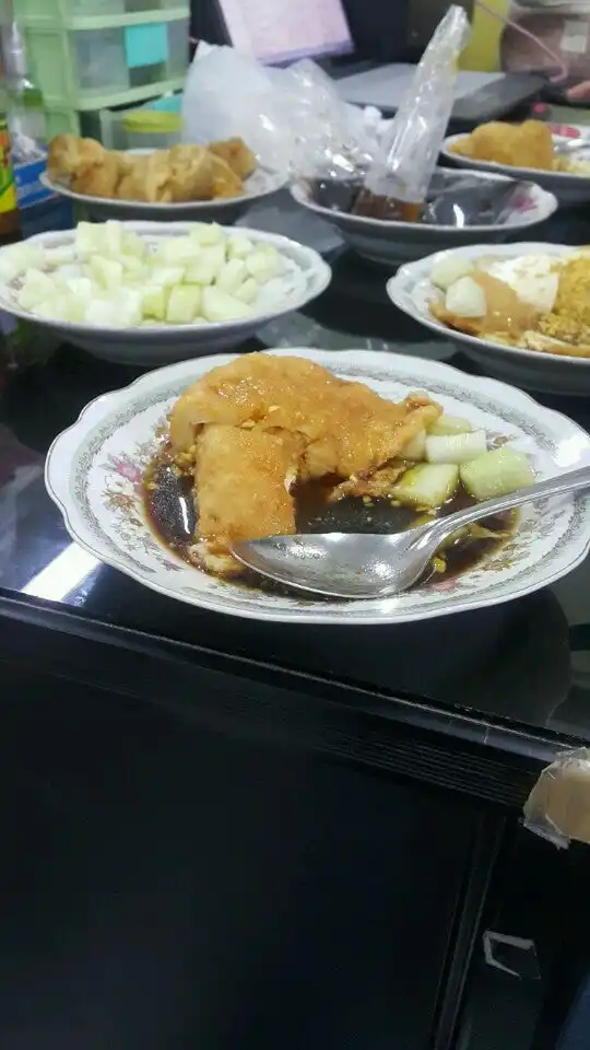 Gambar Makanan Pempek Ny. Kamto 8