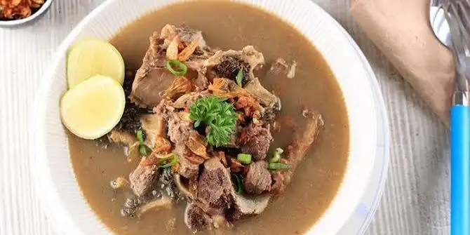 Coto Makassar Bu Hajjah, Semer