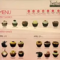 Gambar Makanan Twelve Cupcakes 1