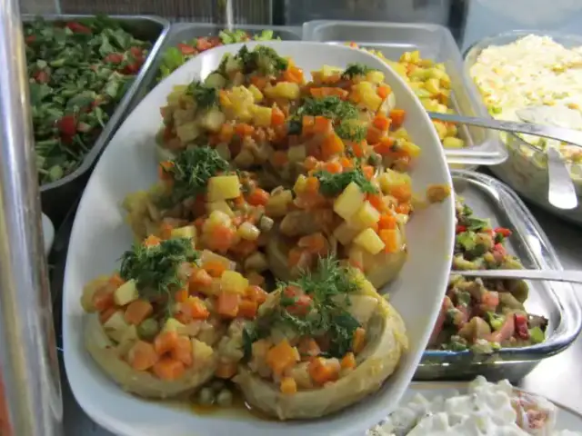 Baraka Cafe Ev Yemekleri'nin yemek ve ambiyans fotoğrafları 1