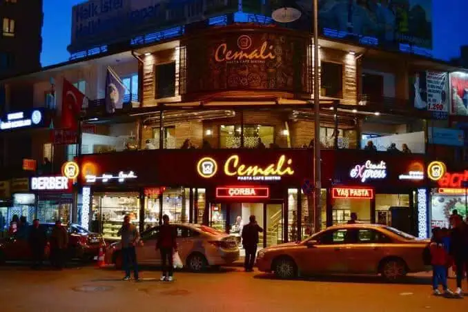 Cemali Cafe Bistro'nin yemek ve ambiyans fotoğrafları 23